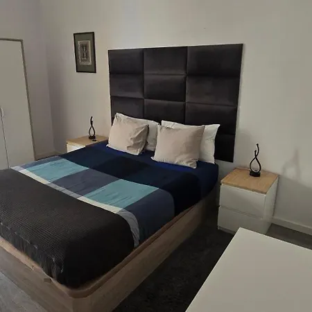 Apartment In Anjos Lisbon