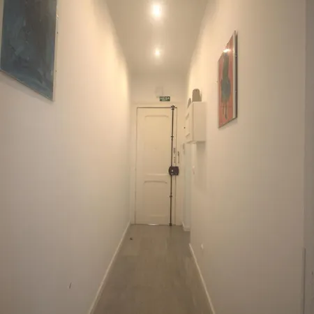 Lägenhet In Anjos Lisboa